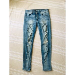 AE Distressed Jeggings